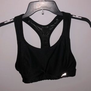 Avia sports bra size small.